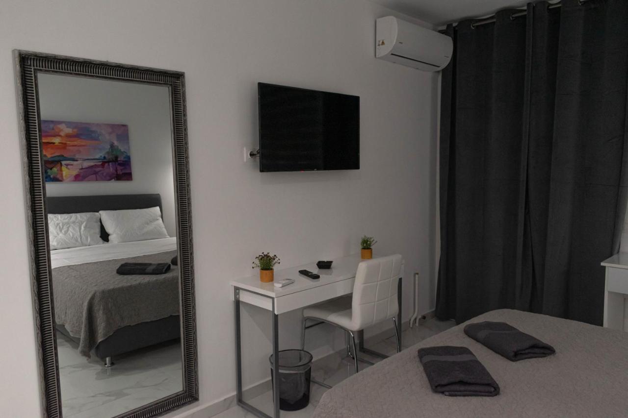 Athens Apartment At The Museum Esterno foto